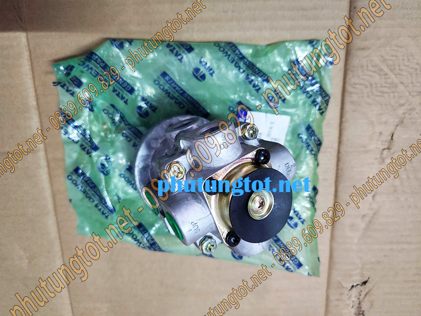 Cóc đạp phanh xe DaeWoo Novus Cóc đạp phanh xe DaeWoo Novus