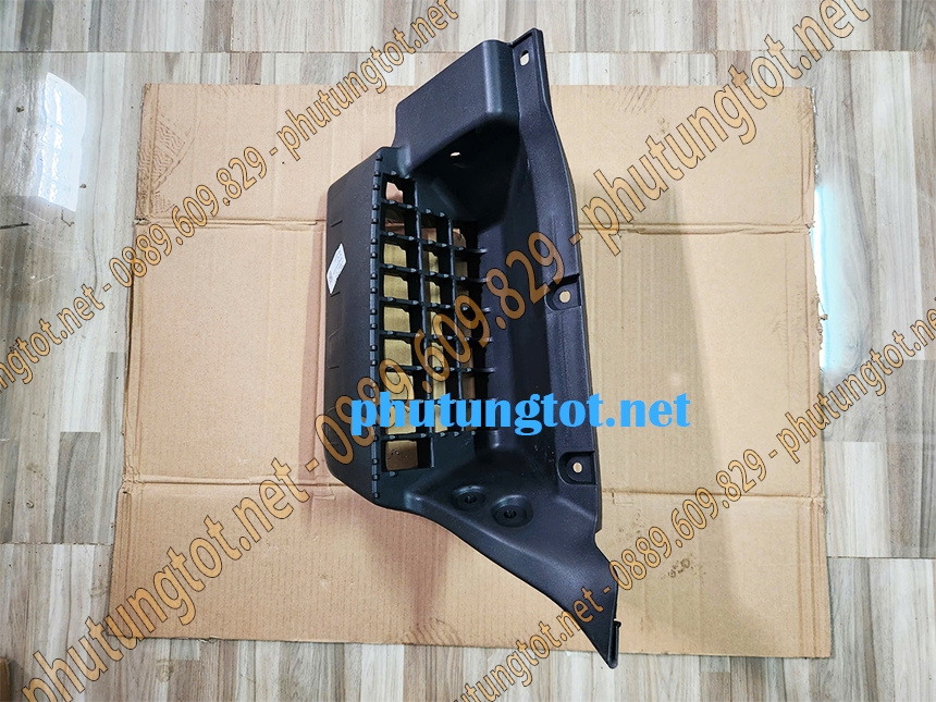 Bậc bước chân ( bệ bước chân ) xe tải Đô Thành IZ49 IZ65 IZ250 IZ350 IZ500 IZ650
