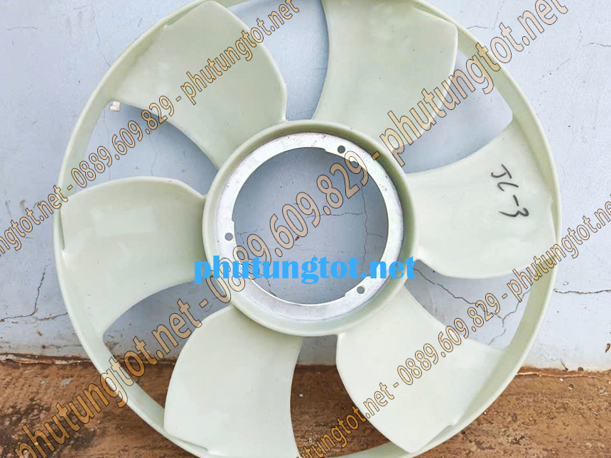 Cánh quạt két nước xe tải Đô Thành IZ49 IZ65 IZ250