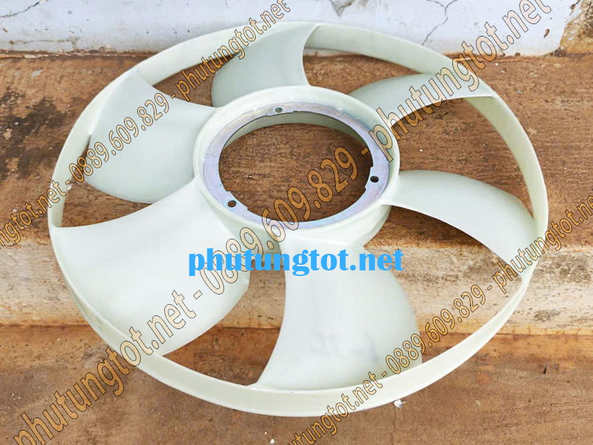 Cánh quạt két nước xe tải Đô Thành IZ49 IZ65 IZ250