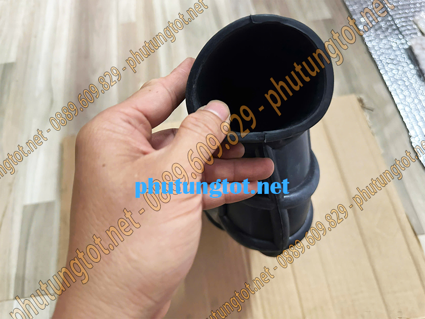 Ống cao su turbo xe tải Đô Thành IZ49 IZ65