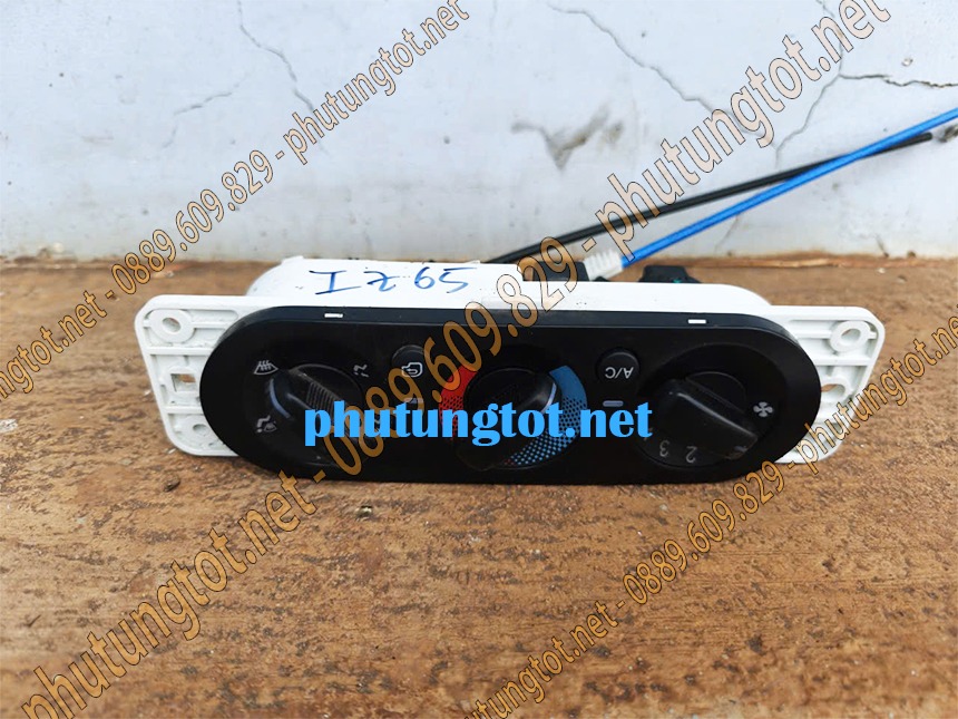 Công tắc điều hòa xe tải Đô Thành IZ49 IZ65 IZ250