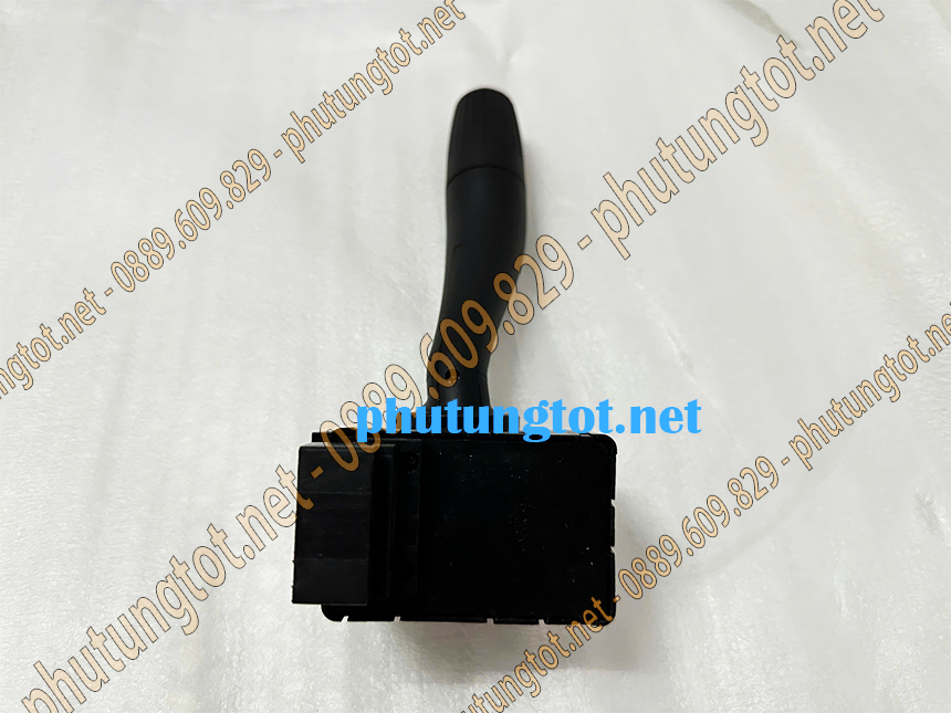 Công tắc gạt mưa xe tải Đô Thành IZ49 IZ65