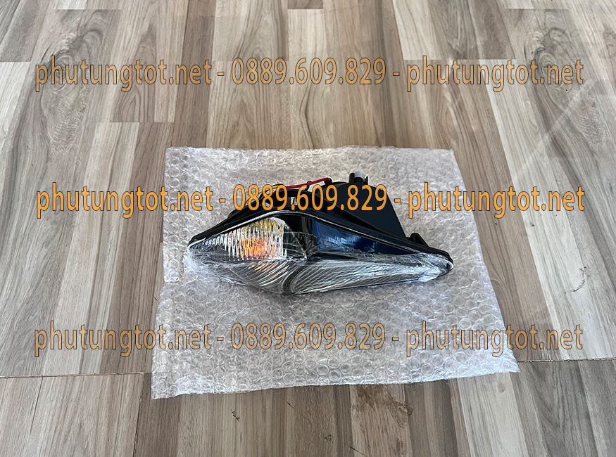 Đèn xi nhan xe tải Đô Thành IZ65