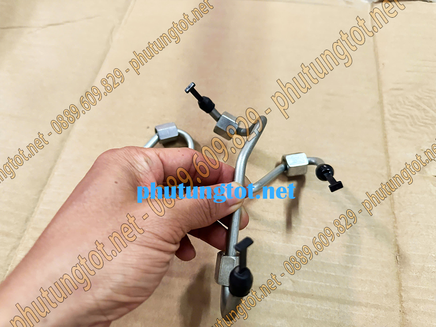 Ống dầu cao áp xe tải Đô Thành IZ49 IZ65 Ống dầu cao áp xe tải Đô Thành IZ49 IZ65