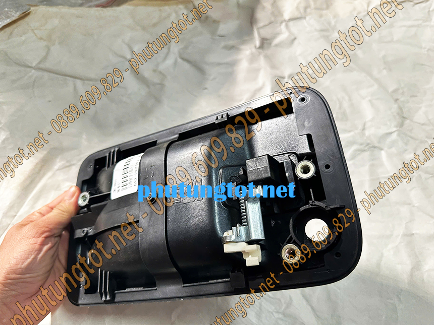 Tay mở cửa ngoài xe tải Đô Thành IZ65 IZ68 IZ250