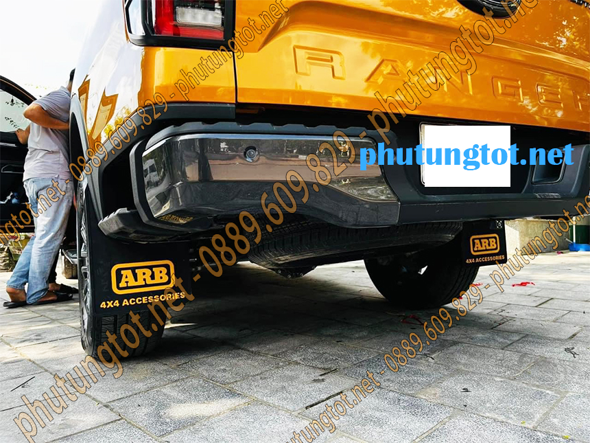 Chắn bùn Arb xe Ford Ranger