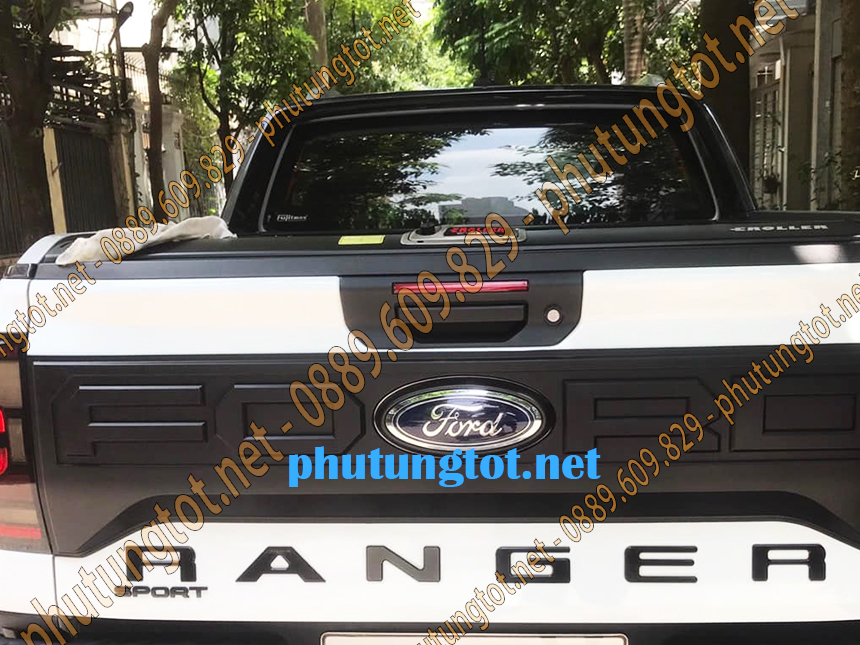 Chữ dán xe Ford Ranger