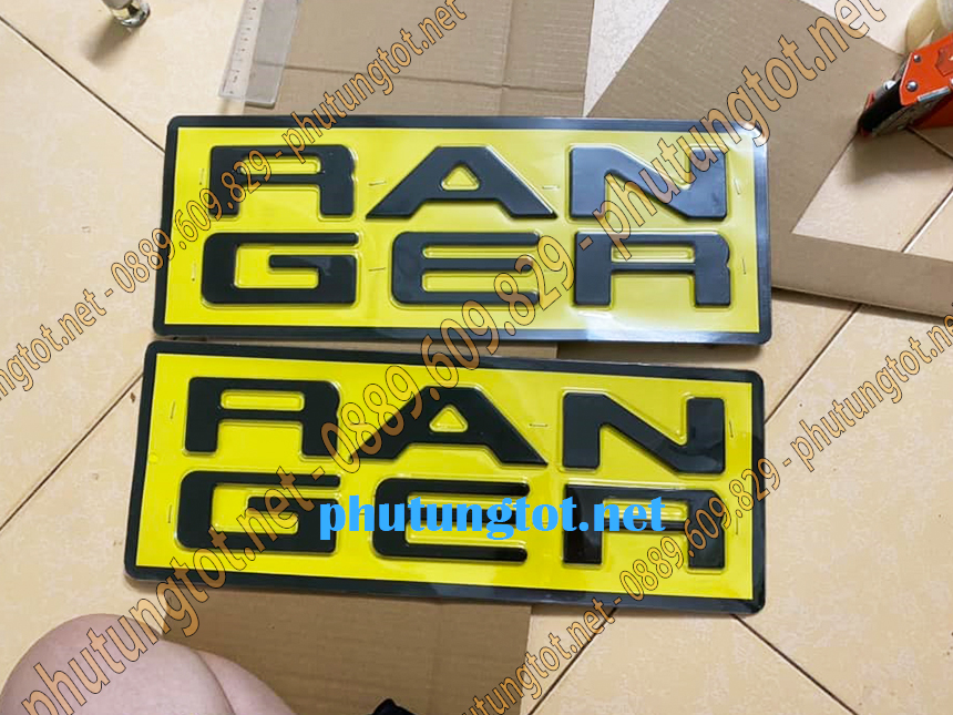 Chữ dán xe Ford Ranger