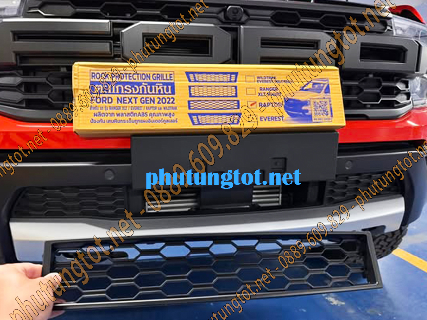 Lưới che két nước xe Ford Ranger