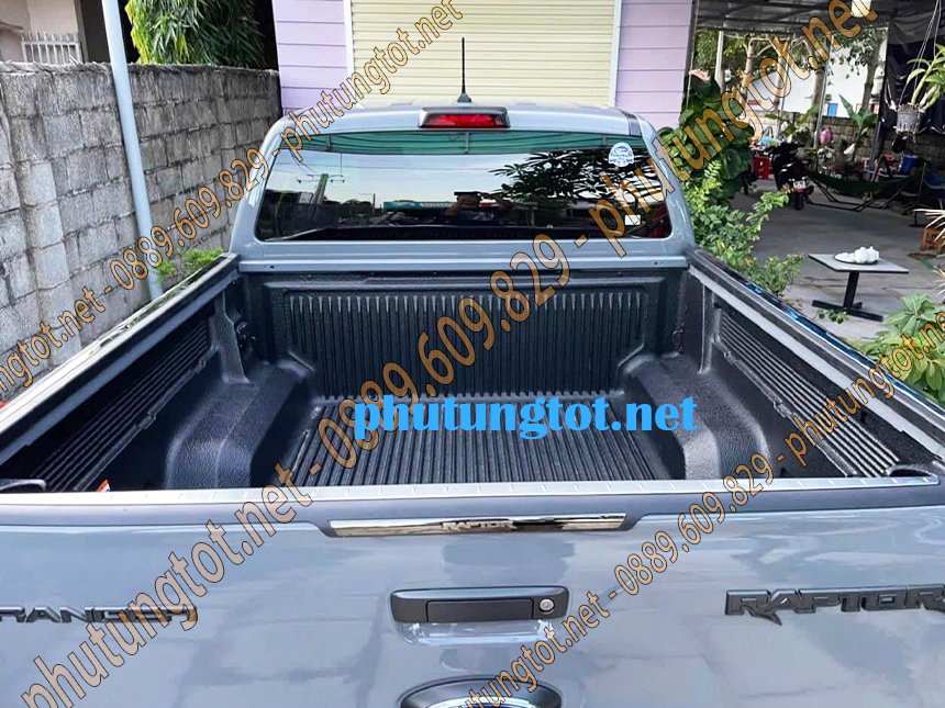 Ốp viền thùng xe Ford Ranger