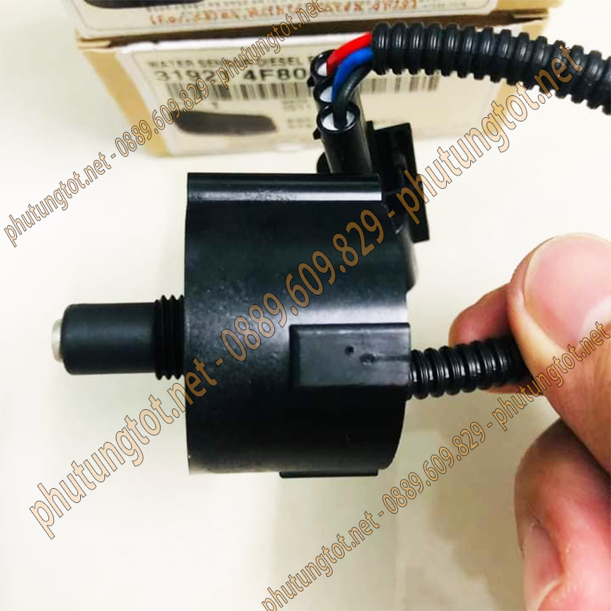 Cảm biến tách nước xe tải Hyudai N250 N250SL Cảm biến tách nước xe tải Hyudai N250 N250SL