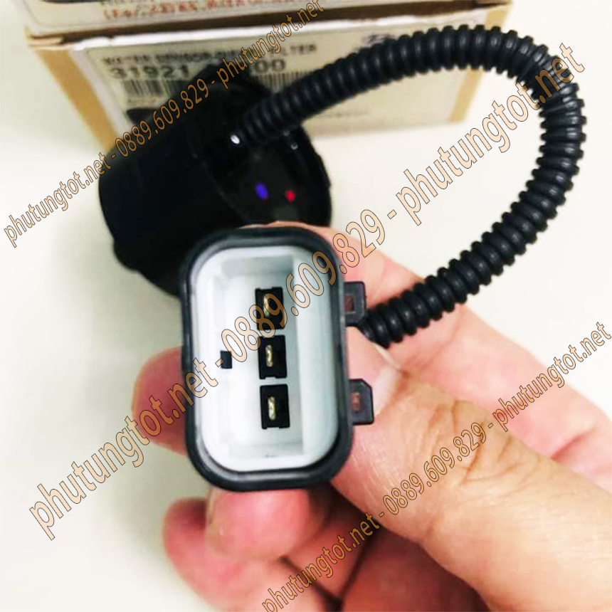 Cảm biến tách nước xe tải Hyudai N250 N250SL Cảm biến tách nước xe tải Hyudai N250 N250SL