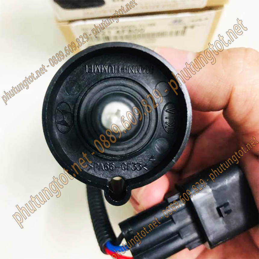 Cảm biến tách nước xe tải Hyudai N250 N250SL Cảm biến tách nước xe tải Hyudai N250 N250SL