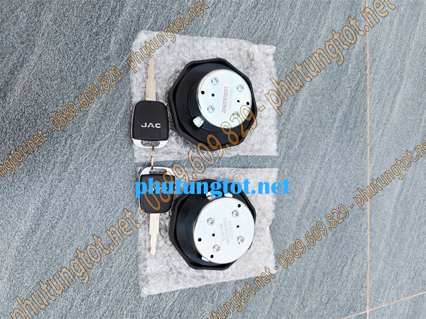Nắp thùng dầu xe tải JAC N250 N350 N650